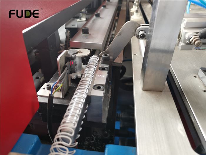 Inline Punching & Binding Machine for Books And Calendars Inline Punching & Binding Machine for Books And Calendars